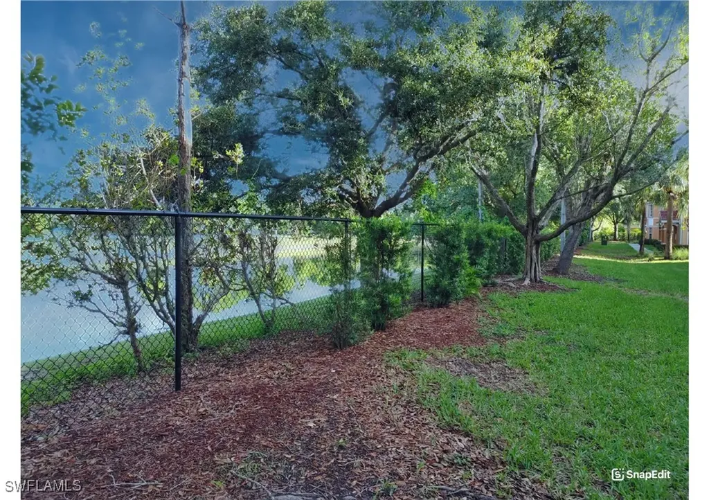 1776 Concordia Lake Circle Cape Coral FL 33909