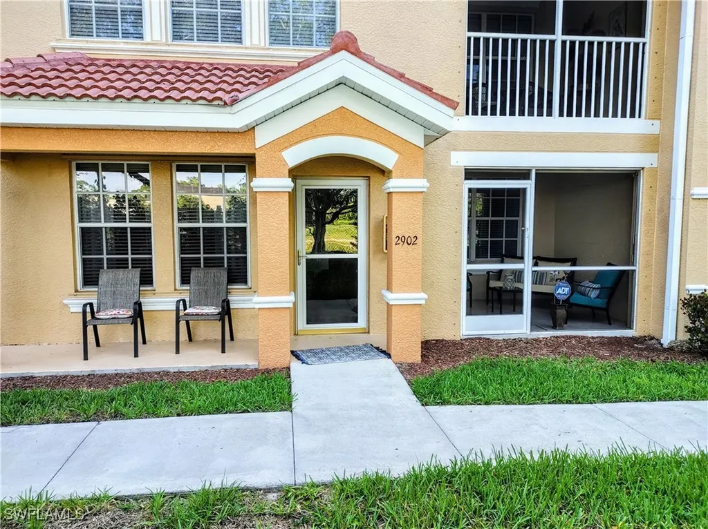 1776 Concordia Lake Circle Cape Coral FL 33909