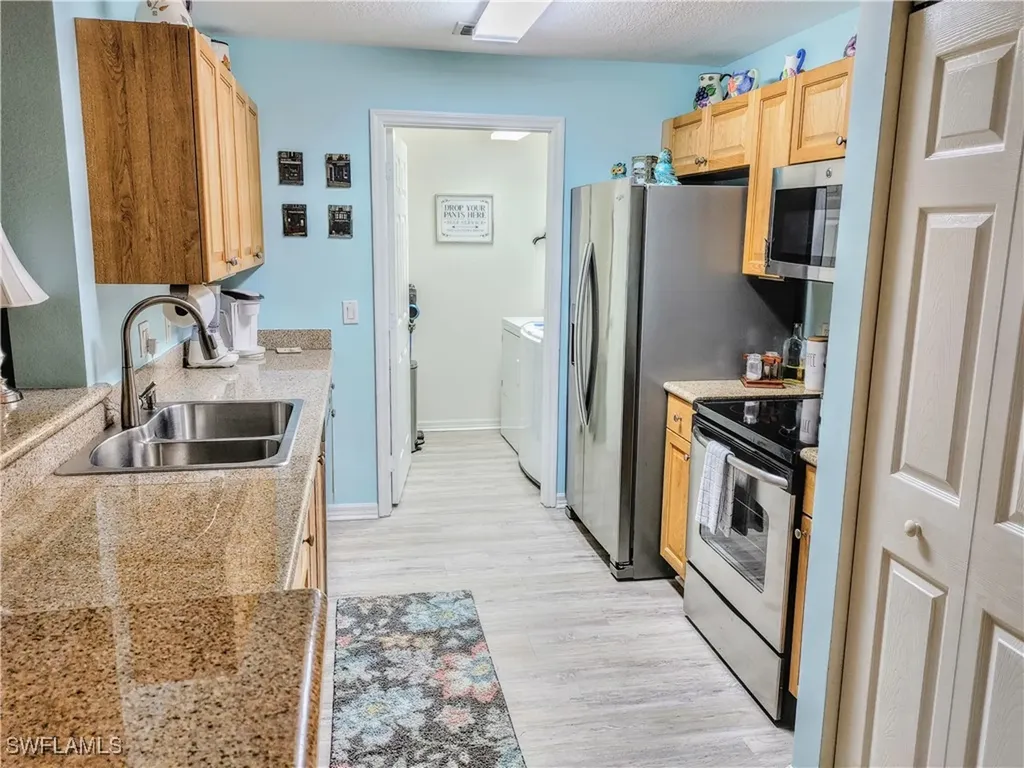 1776 Concordia Lake Circle Cape Coral FL 33909