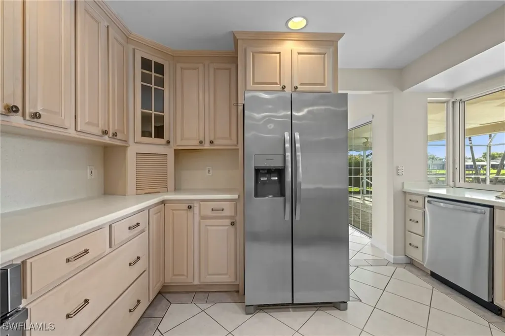 2121 SE 25th Terrace Cape Coral FL 33904