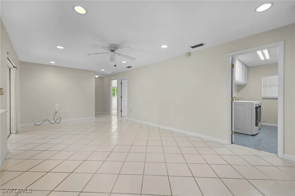 2121 SE 25th Terrace Cape Coral FL 33904