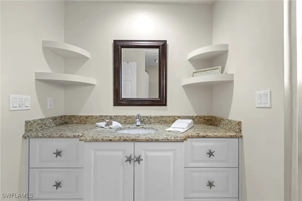 2121 SE 25th Terrace Cape Coral FL 33904