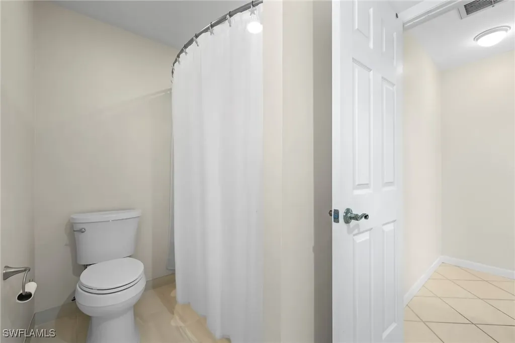 2121 SE 25th Terrace Cape Coral FL 33904