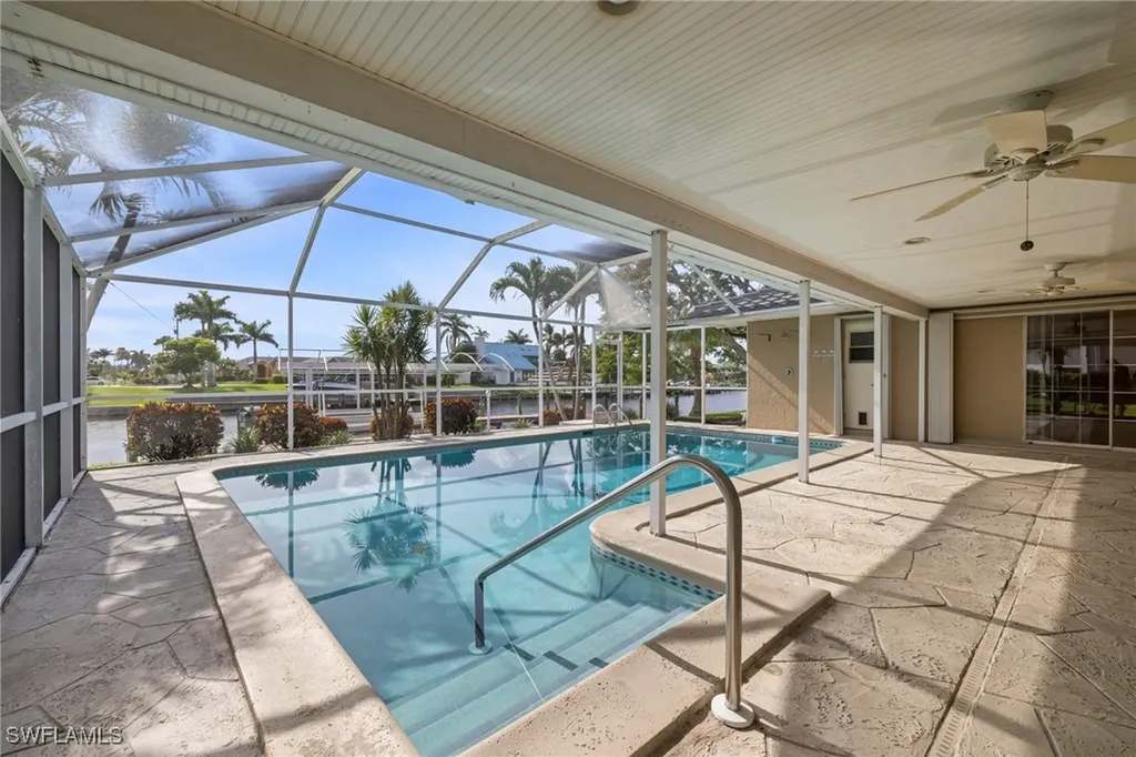 2121 SE 25th Terrace Cape Coral FL 33904