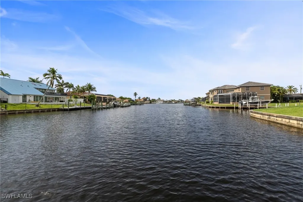 2121 SE 25th Terrace Cape Coral FL 33904