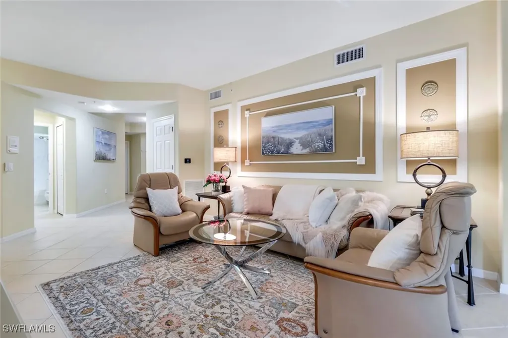 1445 Tiffany Lane Naples FL 34105