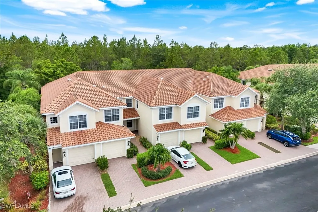 1445 Tiffany Lane Naples FL 34105