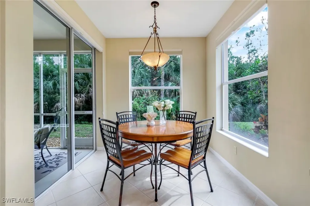1445 Tiffany Lane Naples FL 34105