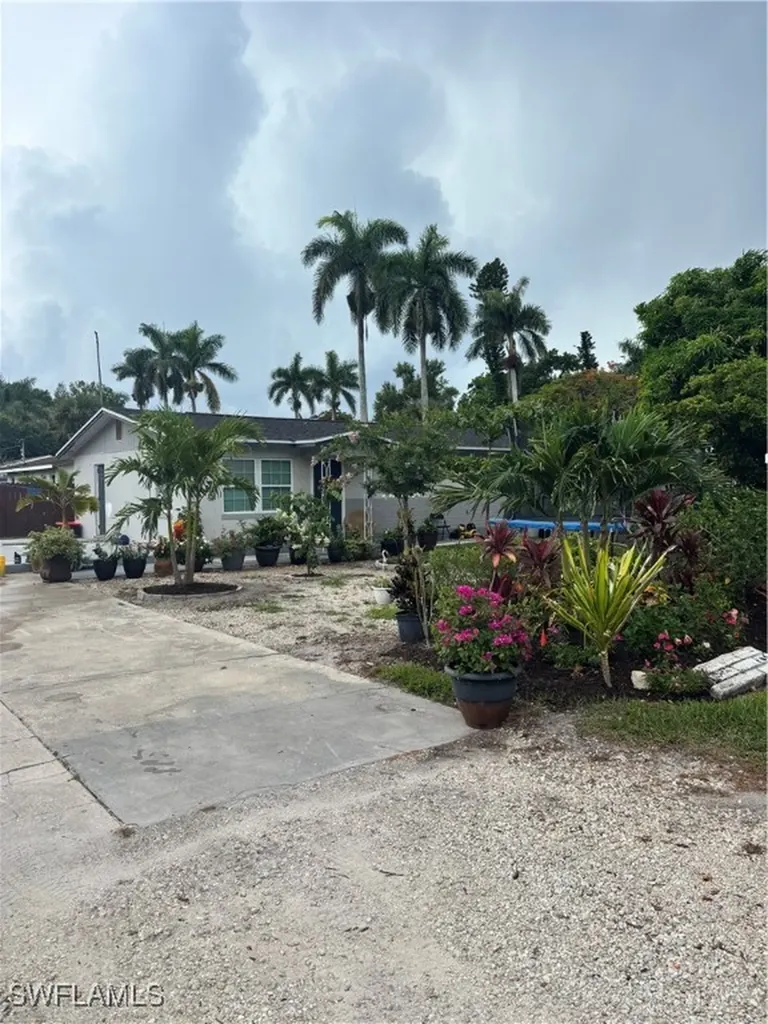152 Prospect Avenue Fort Myers FL 33905