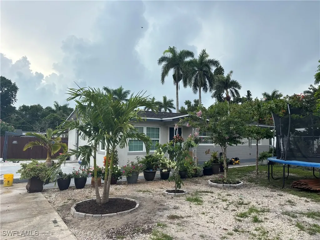 152 Prospect Avenue Fort Myers FL 33905