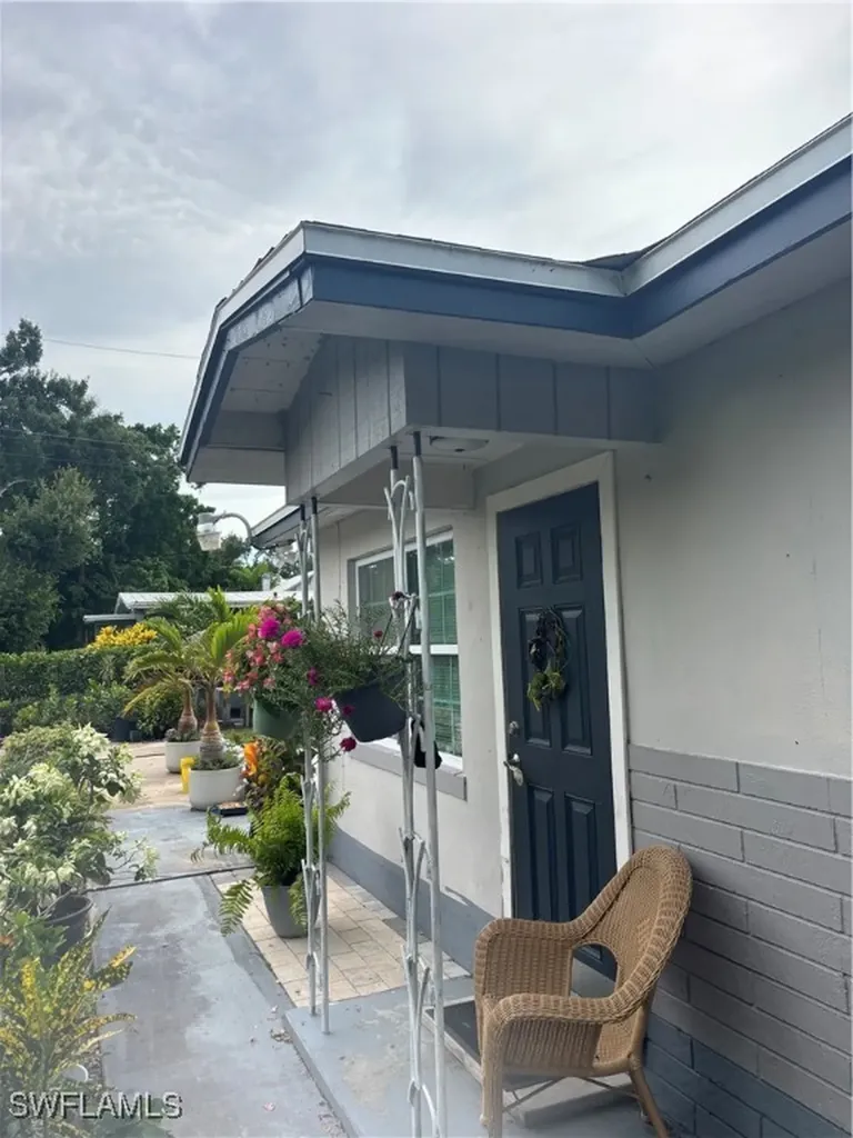 152 Prospect Avenue Fort Myers FL 33905