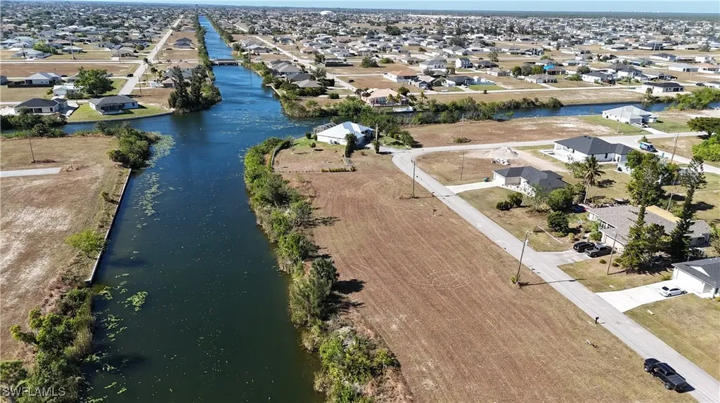 128 NE 20th Street Cape Coral FL 33909