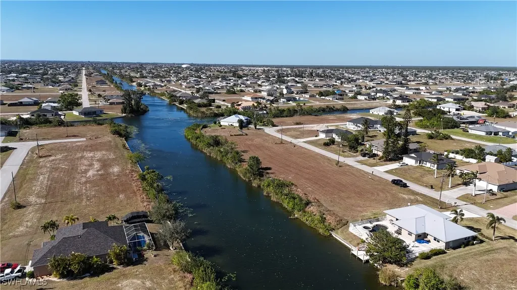 128 NE 20th Street Cape Coral FL 33909