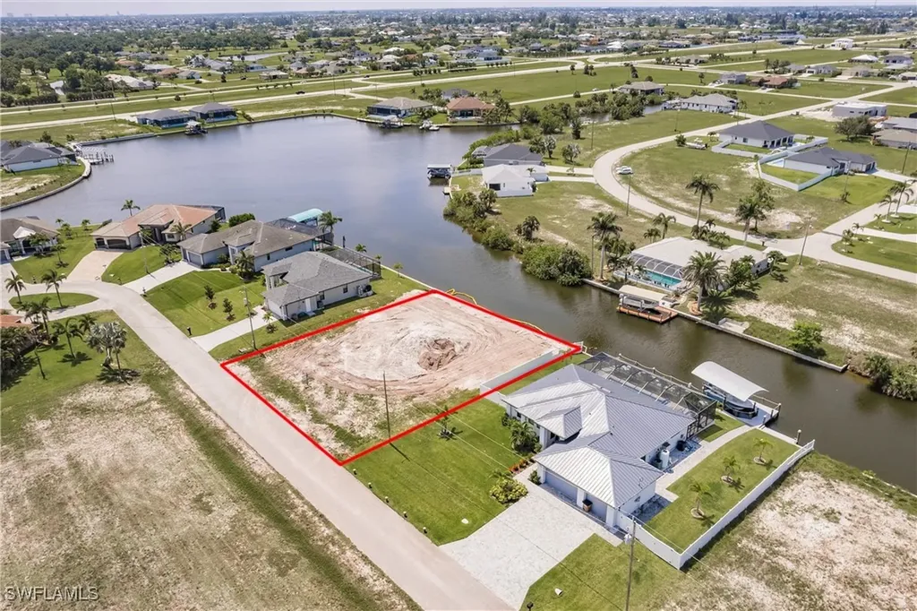 3240 NW 18th Street Cape Coral FL 33993
