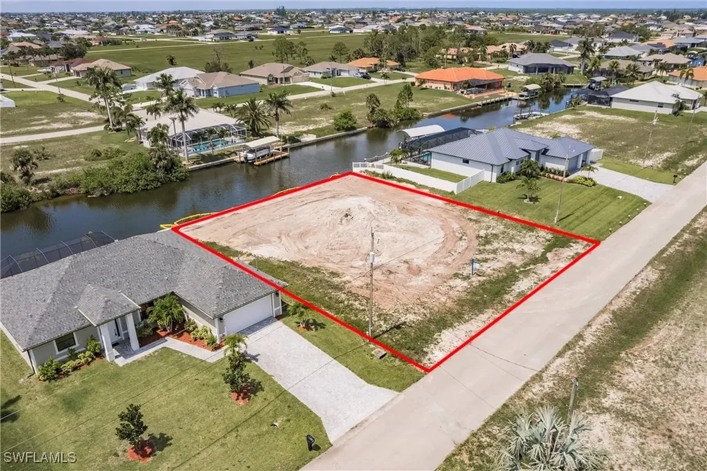 3240 NW 18th Street Cape Coral FL 33993