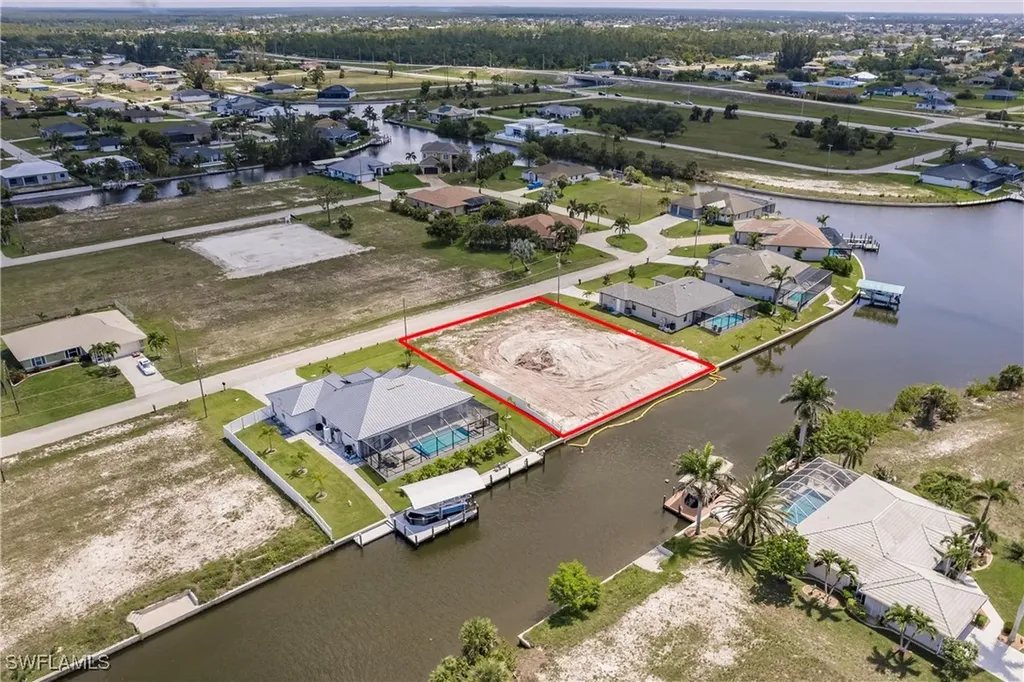 3240 NW 18th Street Cape Coral FL 33993