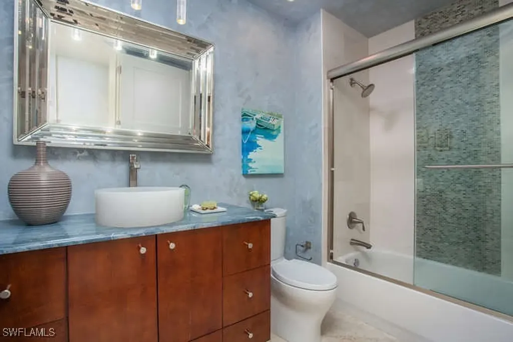 400 Flagship Drive Naples FL 34108
