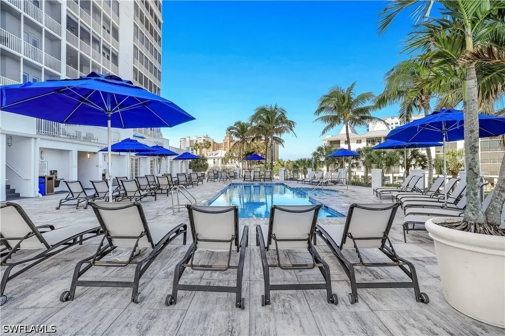 400 Flagship Drive Naples FL 34108