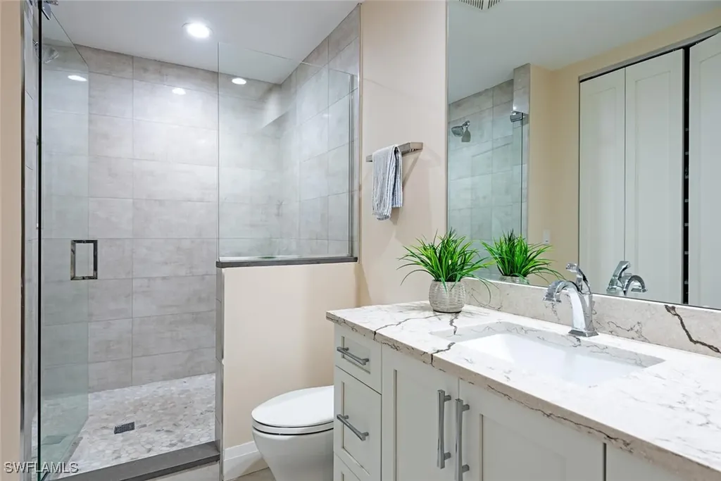 400 Flagship Drive Naples FL 34108