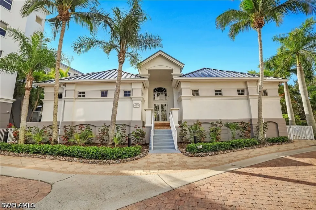 400 Flagship Drive Naples FL 34108