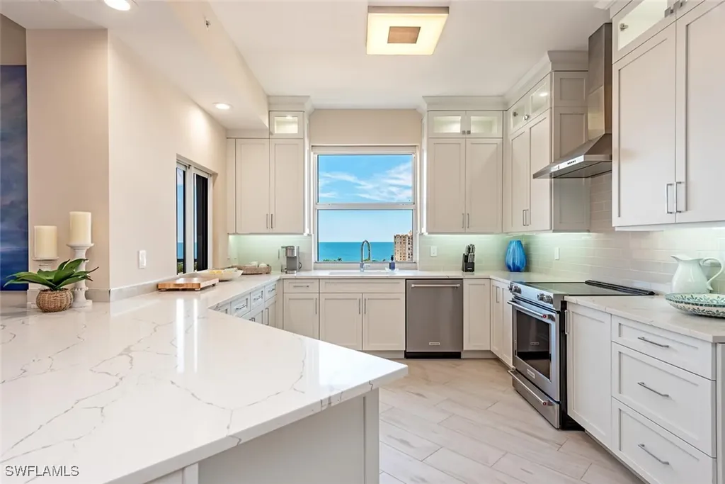 400 Flagship Drive Naples FL 34108