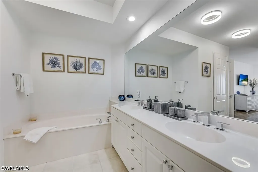 400 Flagship Drive Naples FL 34108