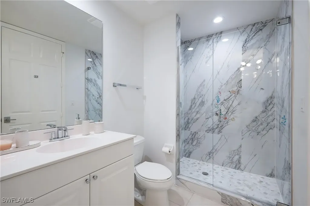 400 Flagship Drive Naples FL 34108