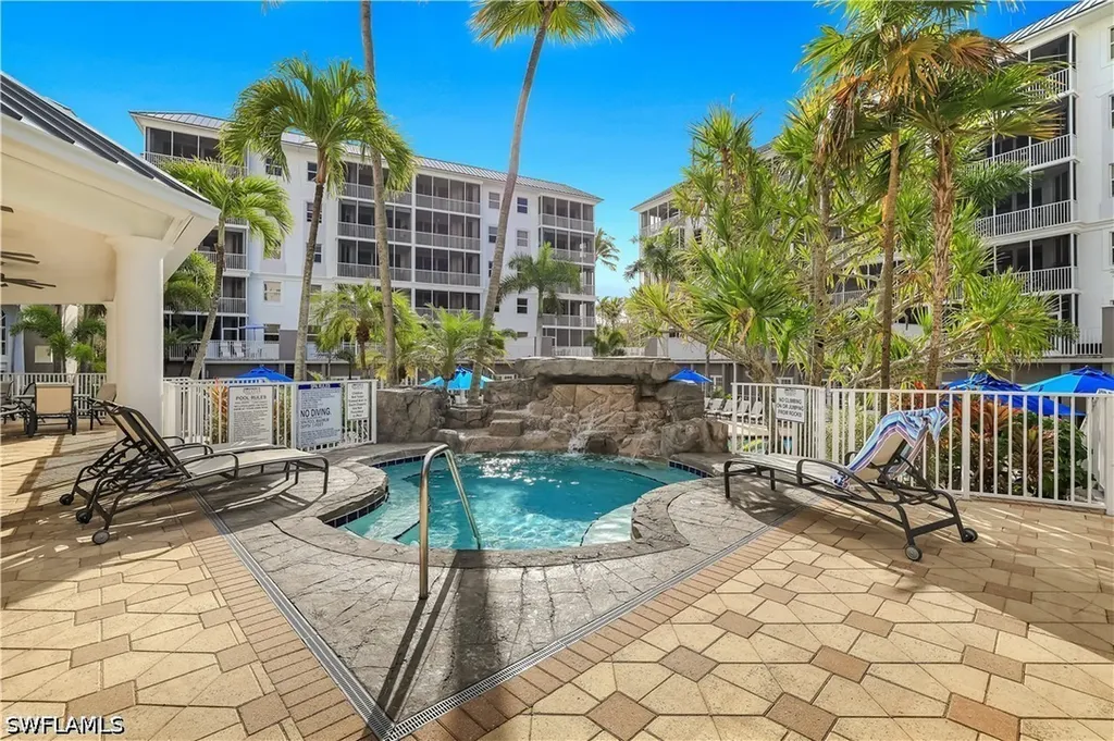 400 Flagship Drive Naples FL 34108