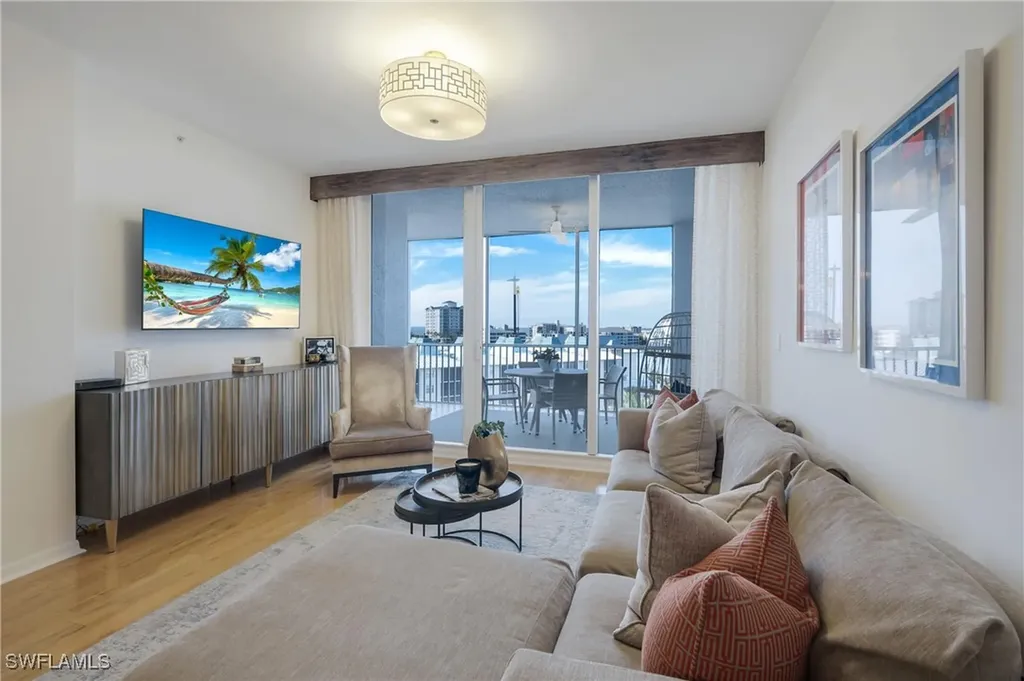 400 Flagship Drive Naples FL 34108