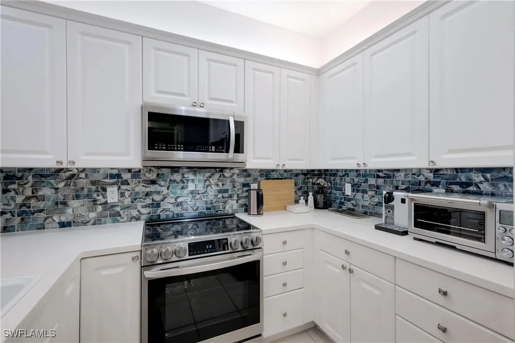 400 Flagship Drive Naples FL 34108