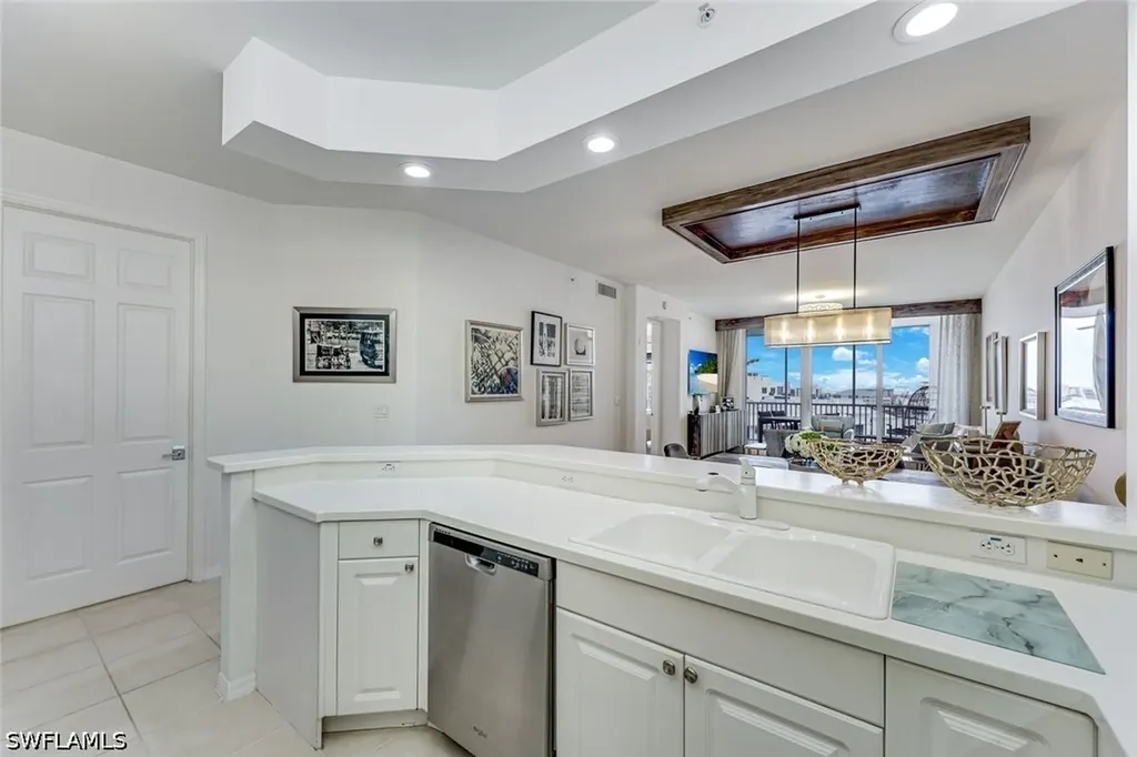 400 Flagship Drive Naples FL 34108