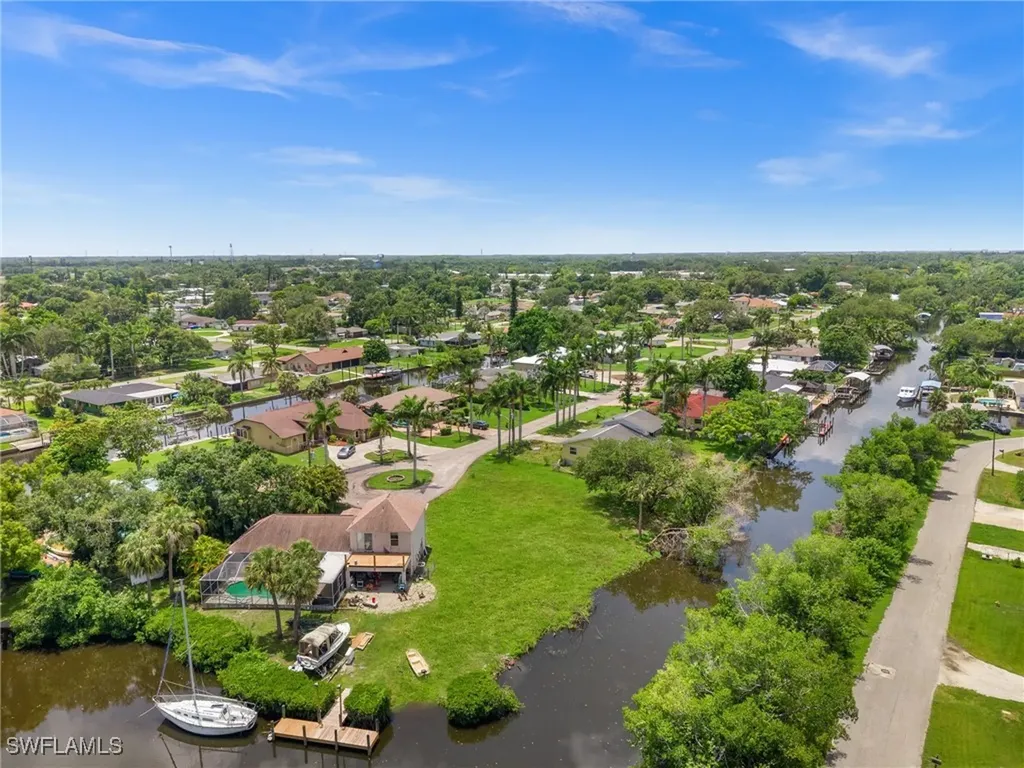 261 Alameda Avenue Fort Myers FL 33905