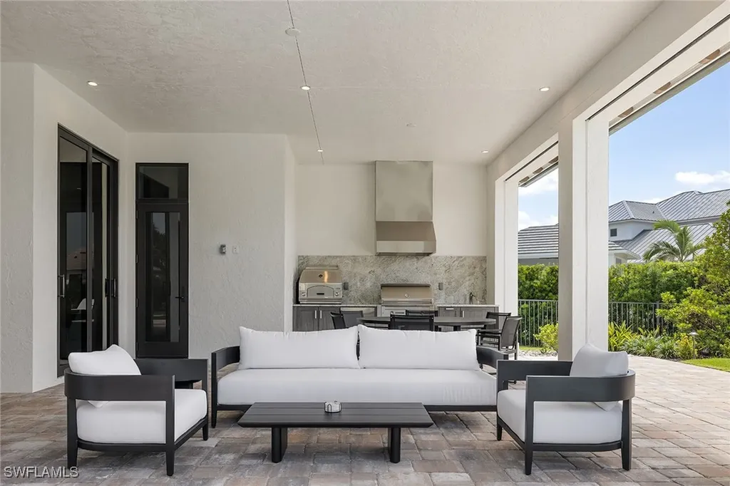 16776 Enclave Circle Naples FL 34110