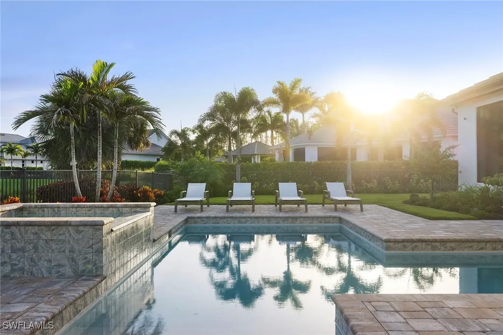 16776 Enclave Circle Naples FL 34110