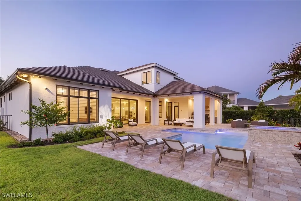 16776 Enclave Circle Naples FL 34110