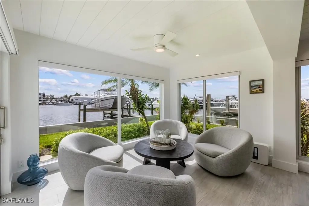 1100 8th Avenue S Naples FL 34102