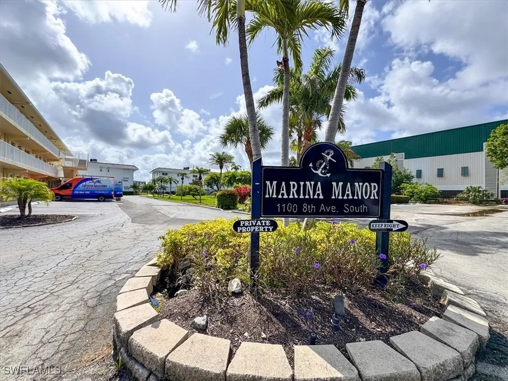1100 8th Avenue S Naples FL 34102