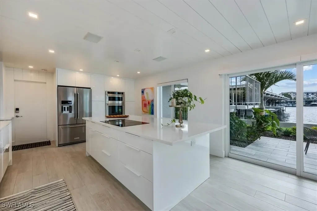 1100 8th Avenue S Naples FL 34102