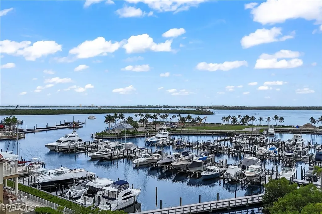 6021 Silver King Boulevard Cape Coral FL 33914