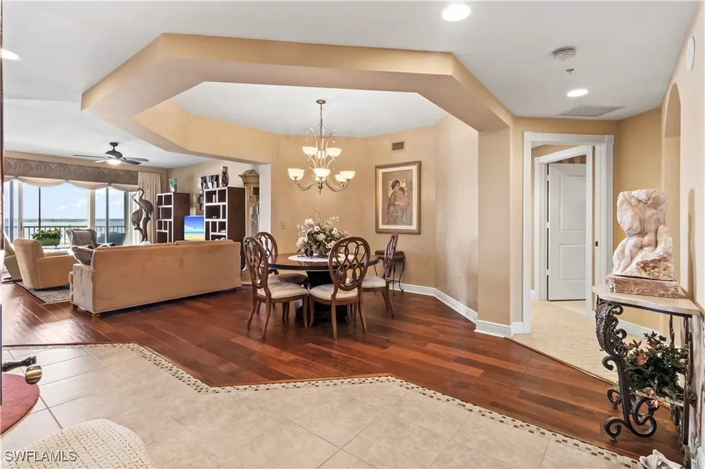 6021 Silver King Boulevard Cape Coral FL 33914