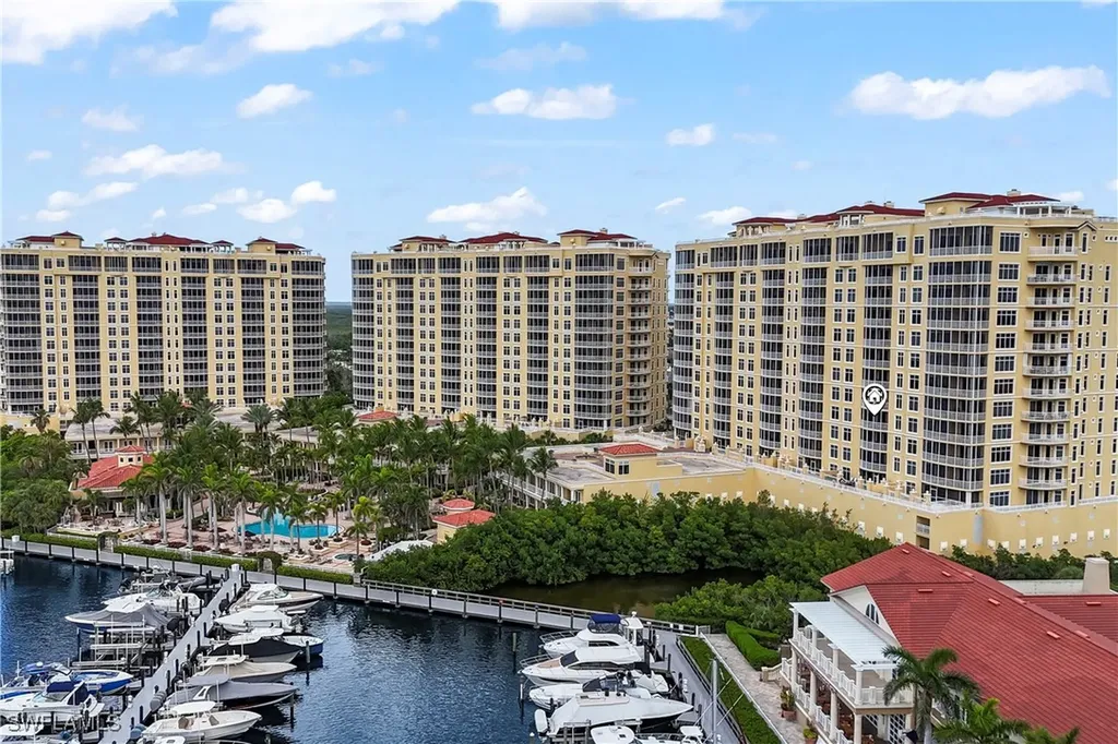 6021 Silver King Boulevard Cape Coral FL 33914