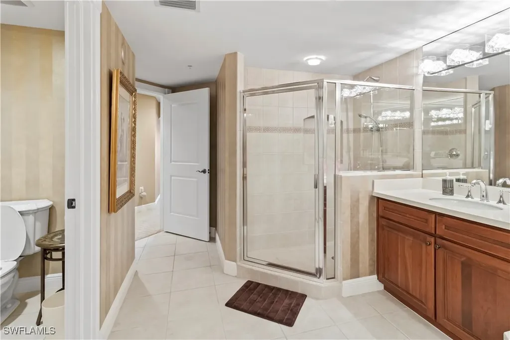 6021 Silver King Boulevard Cape Coral FL 33914