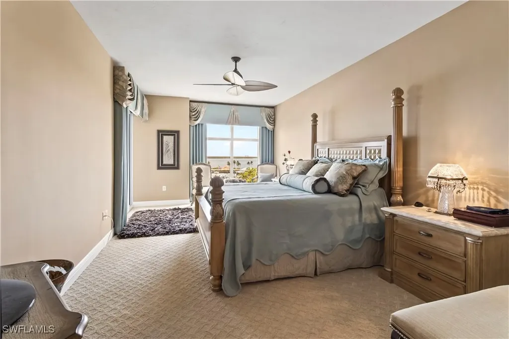 6021 Silver King Boulevard Cape Coral FL 33914