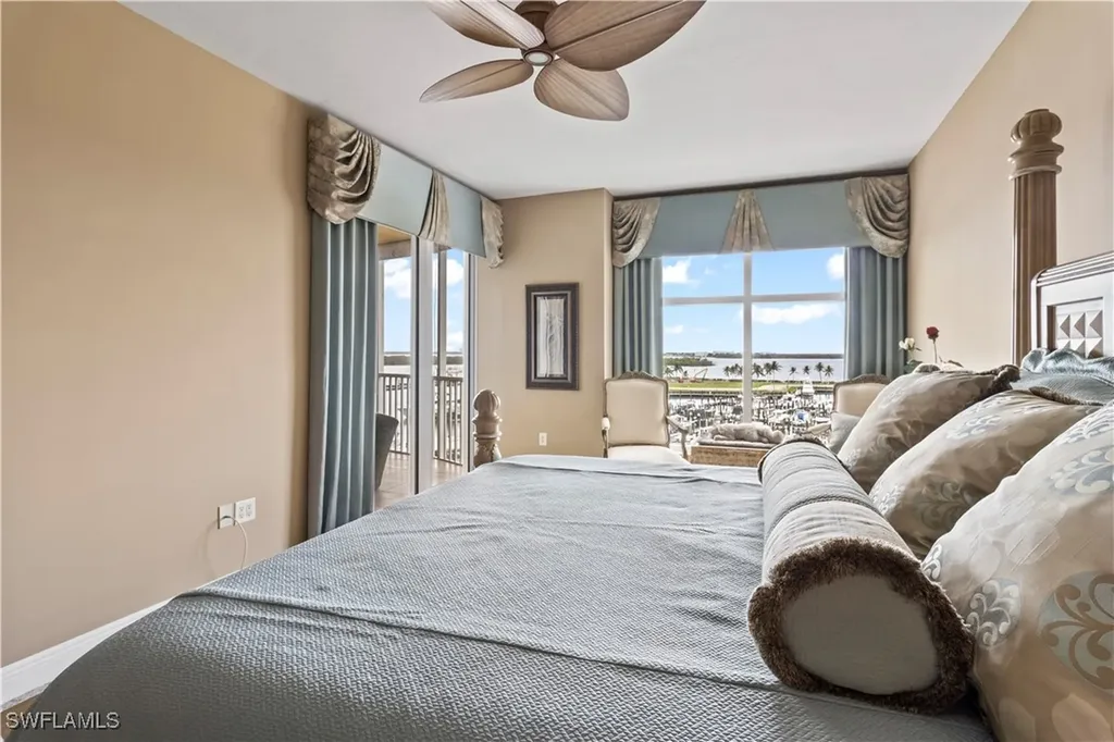 6021 Silver King Boulevard Cape Coral FL 33914