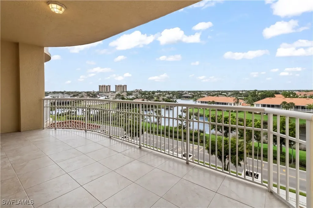 6021 Silver King Boulevard Cape Coral FL 33914