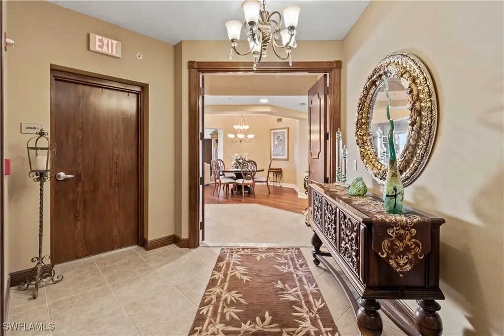 6021 Silver King Boulevard Cape Coral FL 33914