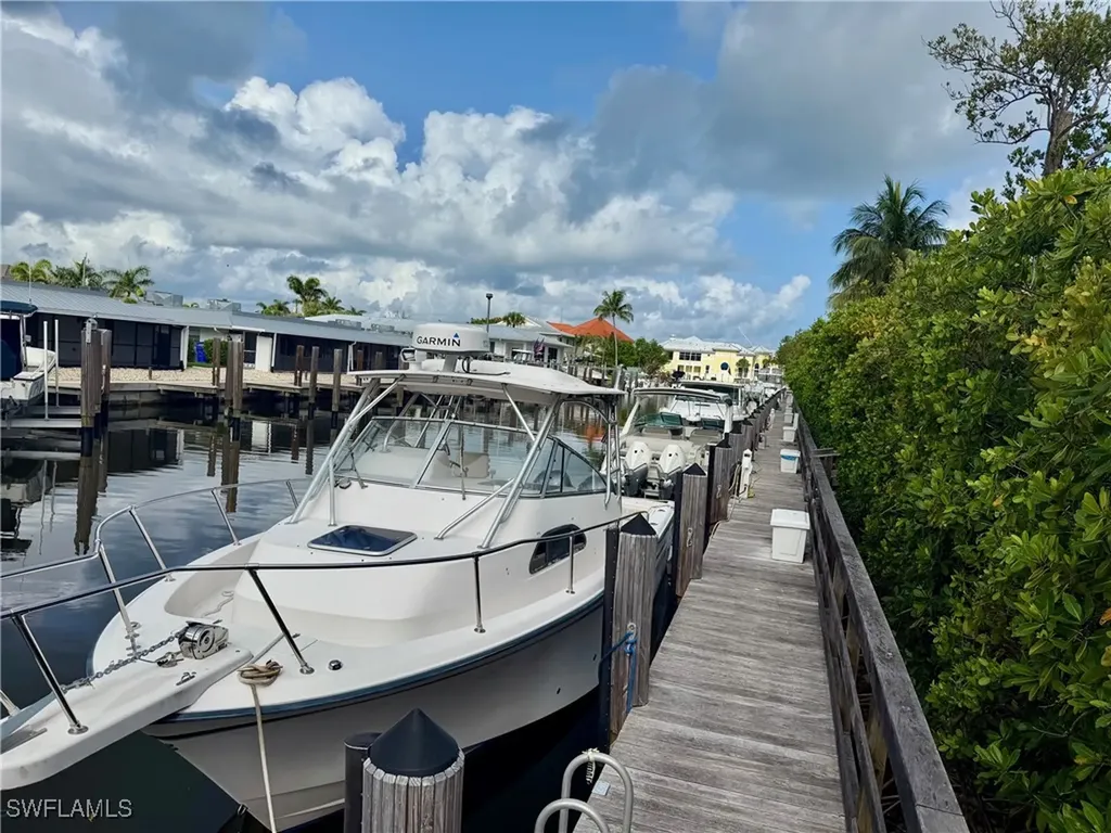 1500 5th Avenue S Naples FL 34102