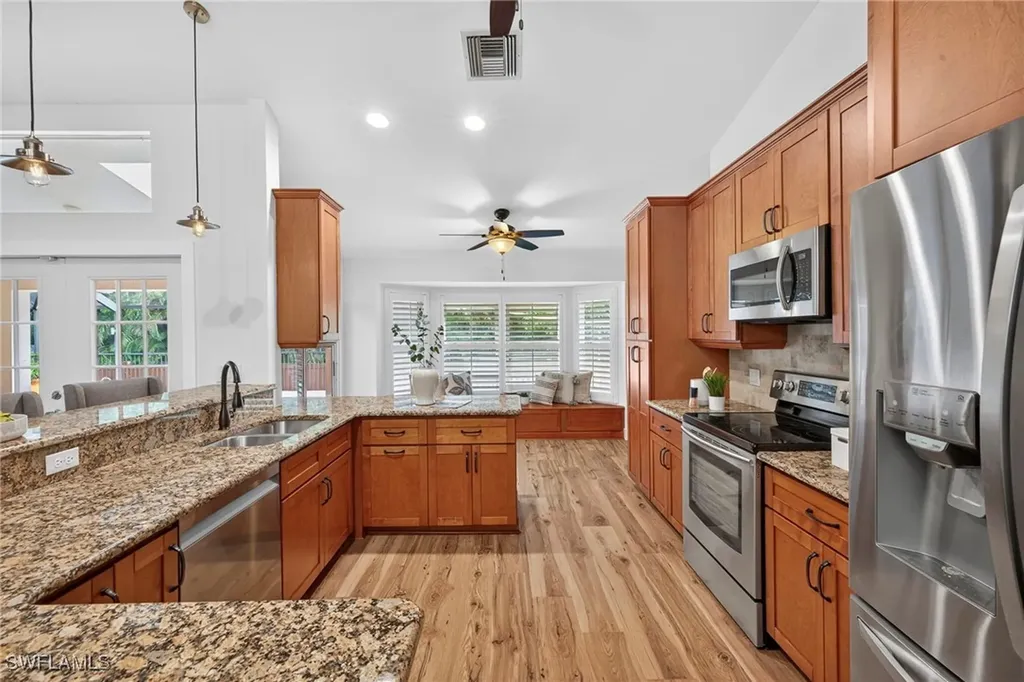 404 Ashbury Way Naples FL 34110