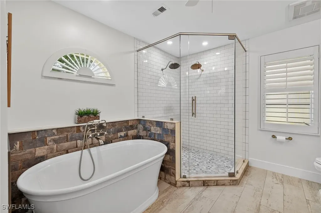 404 Ashbury Way Naples FL 34110