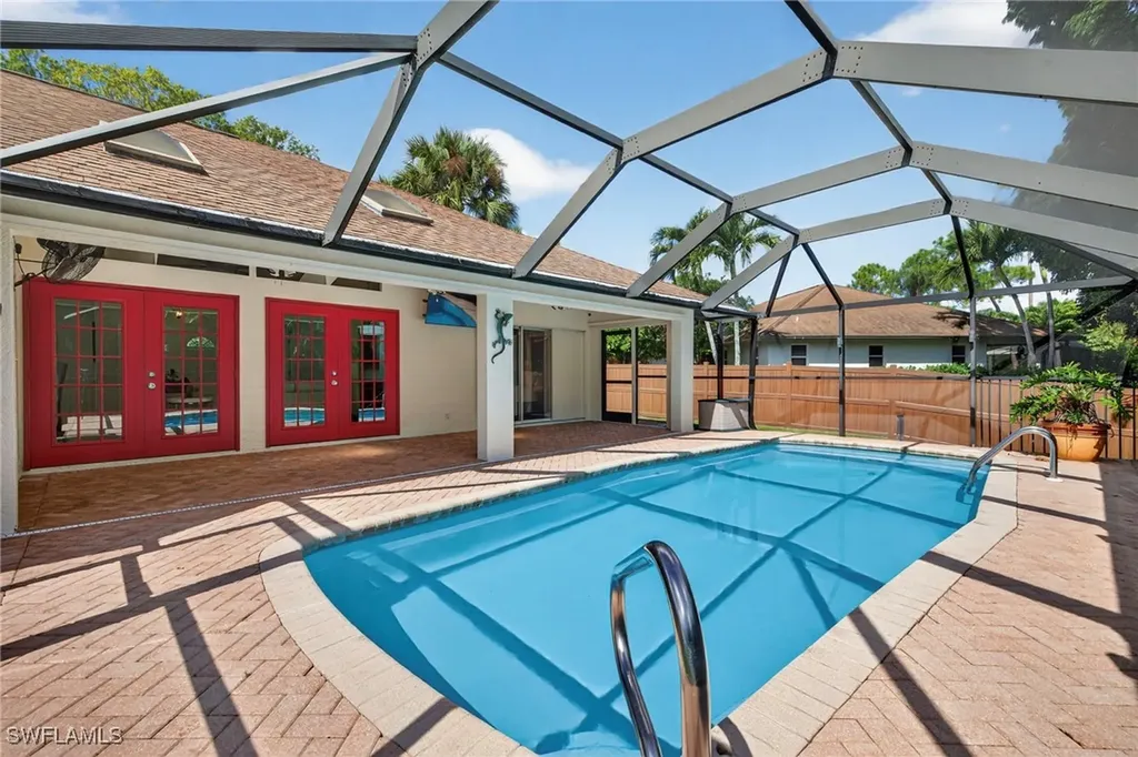 404 Ashbury Way Naples FL 34110